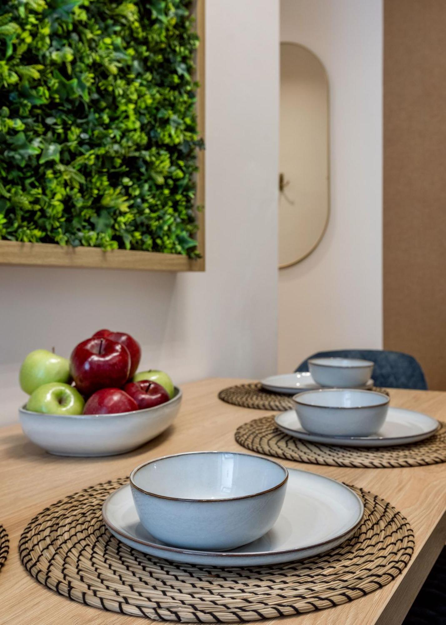 דירות בודפשט Sleek Downtown Living מראה חיצוני תמונה